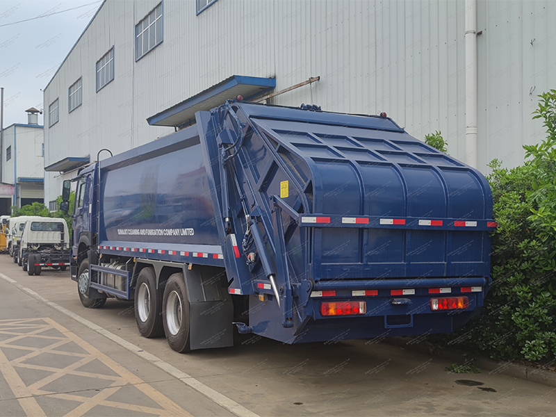 Howo 160hp 6m3 compactor 