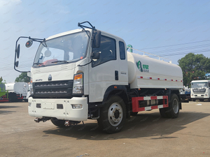 Howo 4x2 5 Meter Cubic Mater Truck