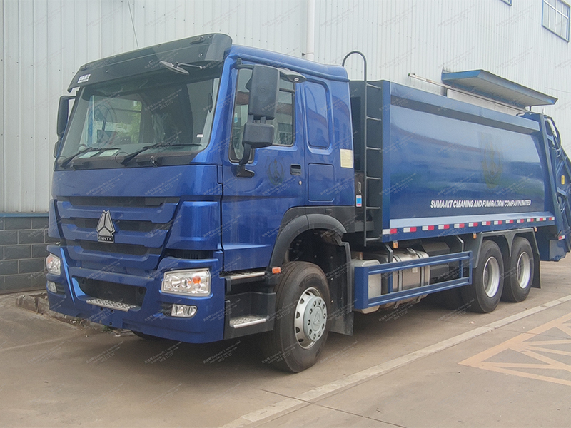 Howo 160hp 6m3 compactor 